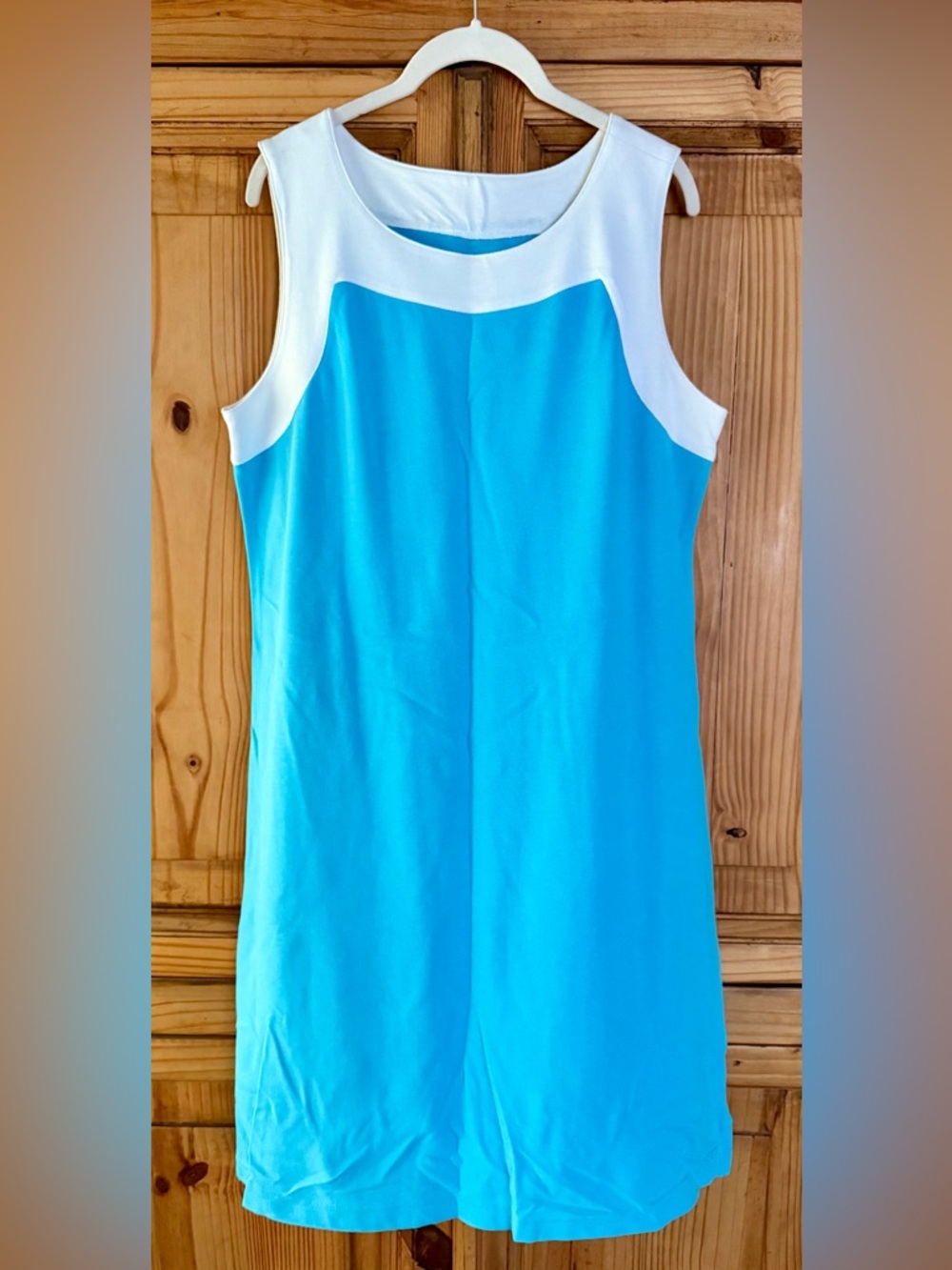 Izod White & Aqua Colorblock Sleeveless Golf/Tennis Dress